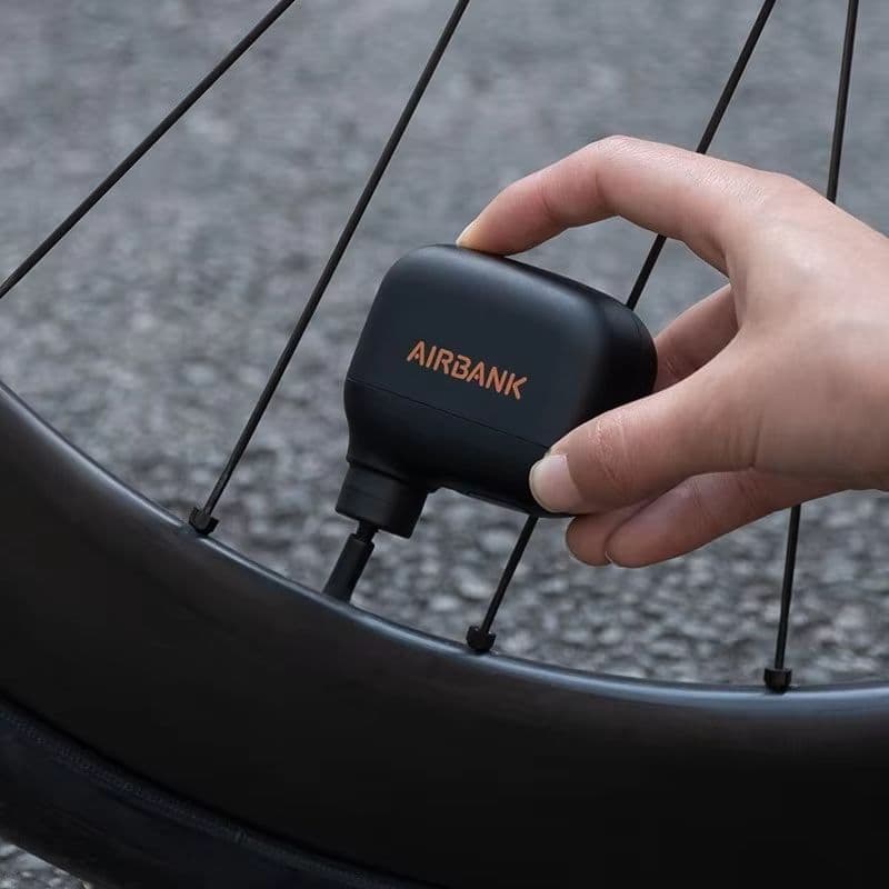 Kabellose elektrische Mini-Fahrradpumpe mit 100 PSI und Doppelventilkompatibilität-sku-0